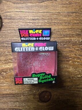 Nee Doh Nice Cube Glitter & Glow Pink